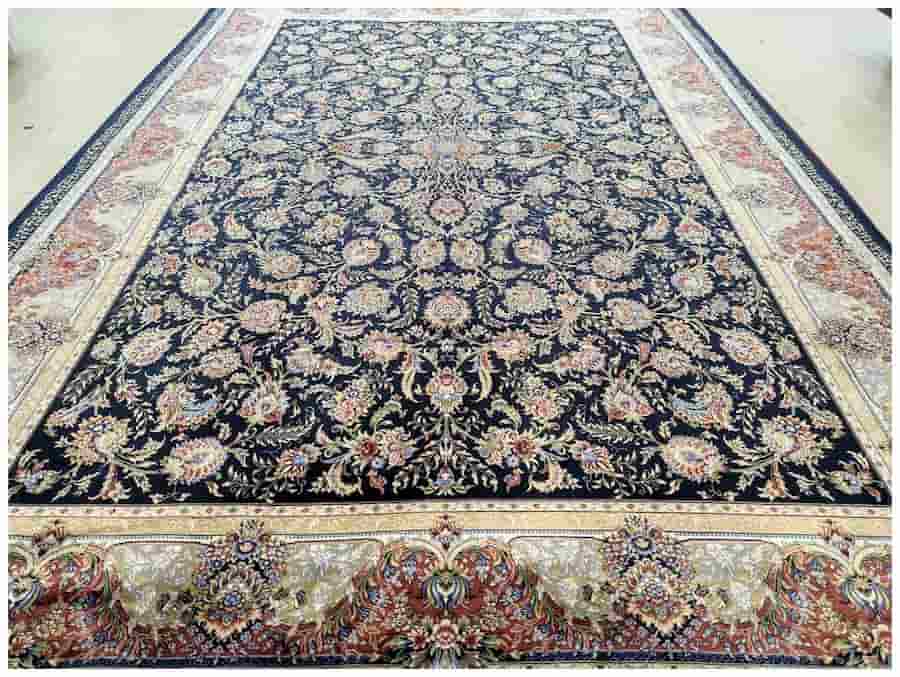 تصویر 4 از فرش ابریشم ماشینی شکارگاه جلوه طبیعی و هماهنگ